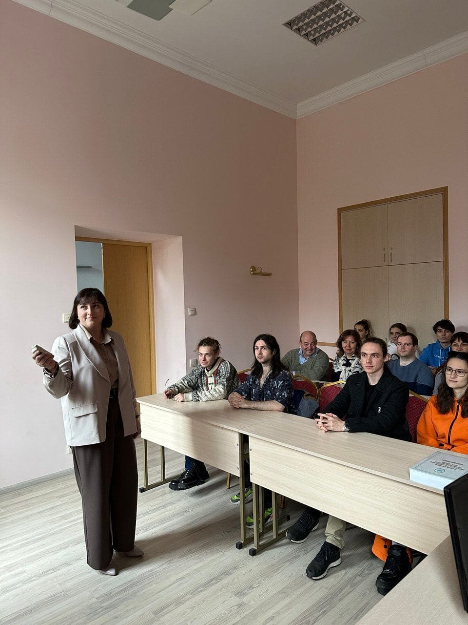 title_694aed4028ced10572998741766518080