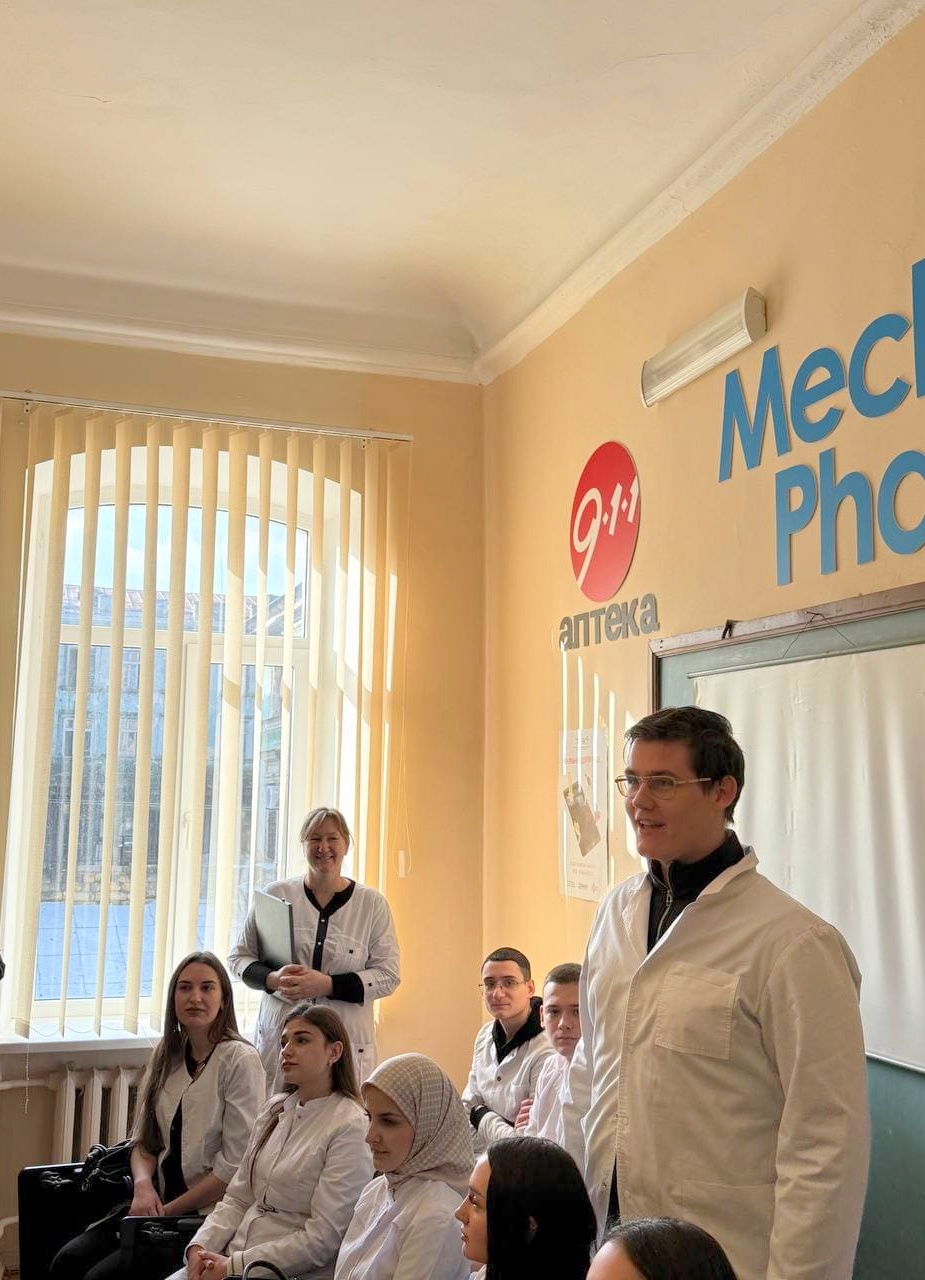 title_695872b03e56411111871711767404208