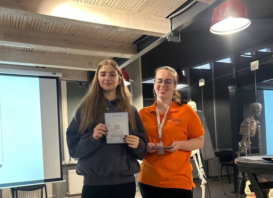 title_693c5ad3afd1a16368681311765563091