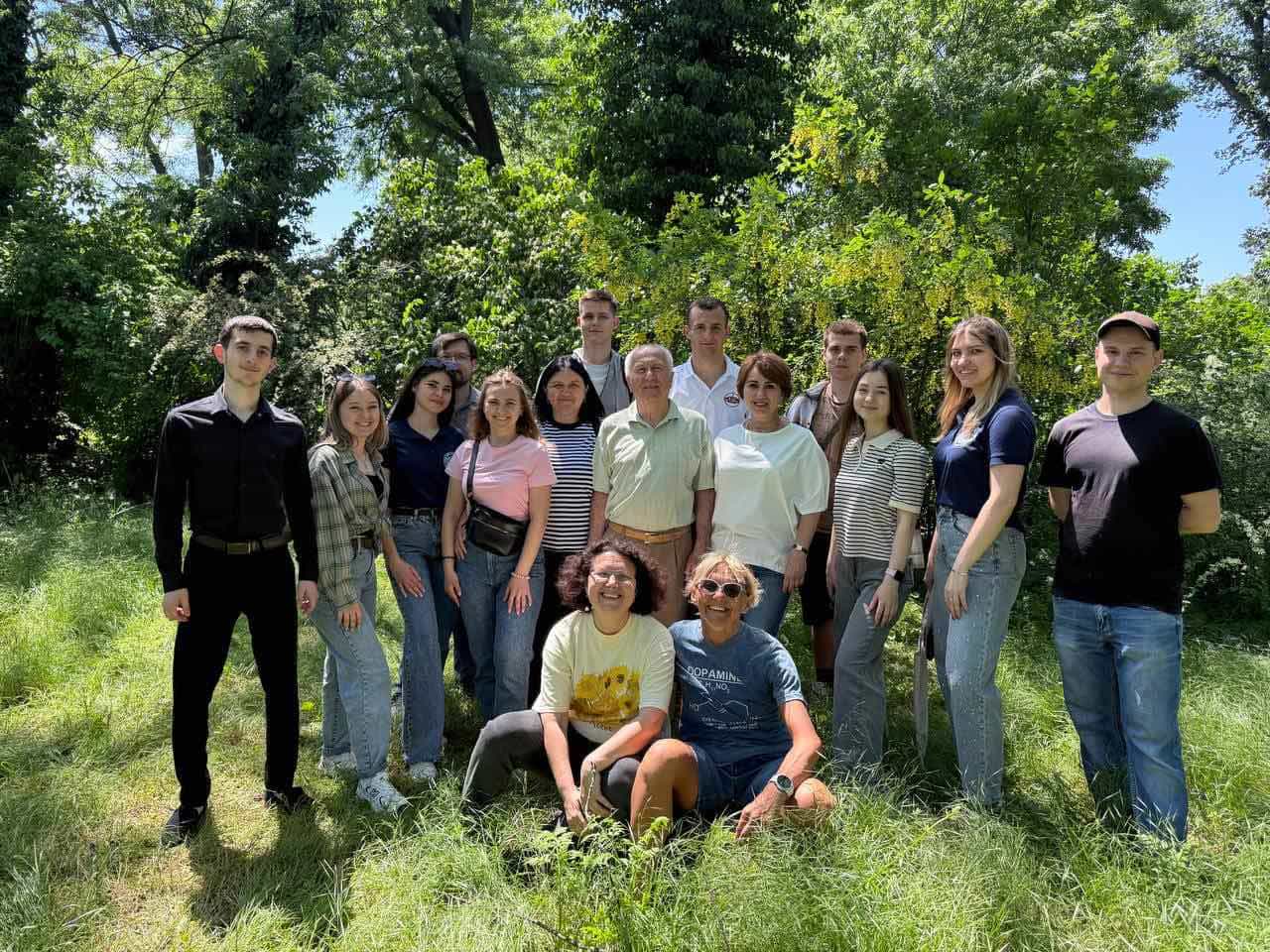 title_6aa7042b59b2911487248471789330475
